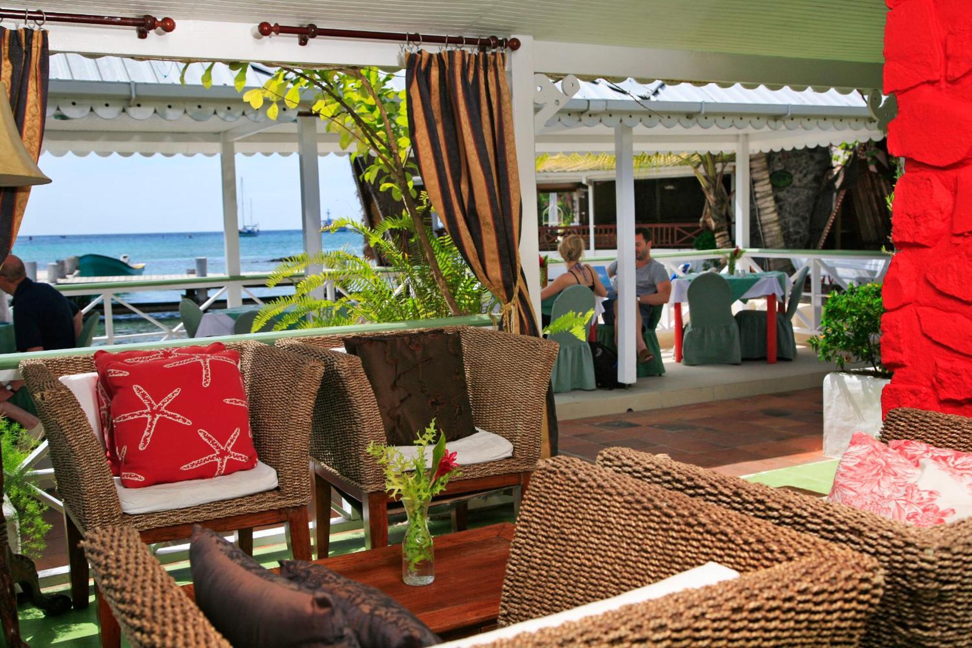 Marigot Beach Club & Dive Resort Екстериор снимка